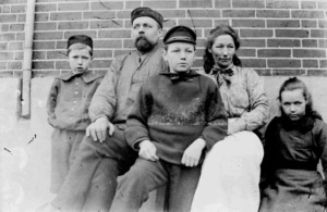 1900 "aughts". Hans Koch family. Holger, Hans, Frode, Ane, Sigrid. Fredericia, Denmark.