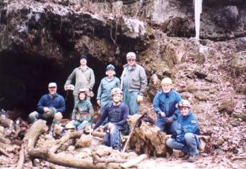 Jan 5, 2002 - Caving group at Onyx Cave. L to R: Gary, Bill, Deb, Lois, Laurence, Joe, Earl, Lannis