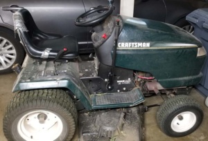 Sears Craftsman Lawn Tractor