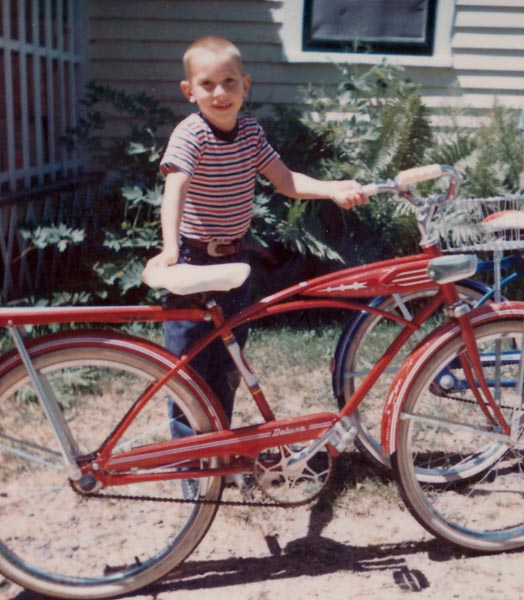 1968 - With my new Schwinn "Deluxe". I could barely reach the peddles.